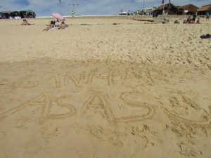 Grupo do GANHAR ASAS na praia