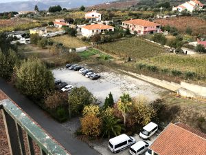 Parque de estacionamento Sede da A2000