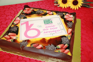 Aniversário A2000 Comemoração Montalegre - Bolo de Aniversário