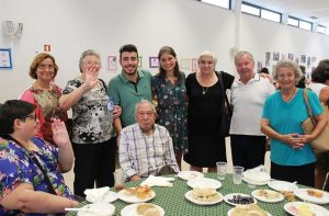 Clientes e técnicos da A2000 em festa de aniversário