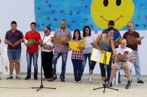 Clientes e técnicos da A2000 em festa de aniversário