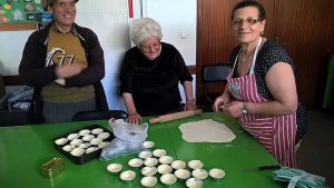 Clientes da A2000 fazem atividades culinárias nos Espaços de Convívio da União de Freguesias de Lobrigos (S. Miguel e S. João Baptista) e Sanhoane