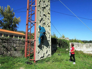 Oficina dos Sorrisos - XVII Jogos sem Fronteiras - Atividades de escalada