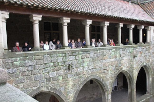 Clientes dos Espaços de Convívio visitam monumentos em Guimarães