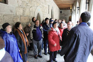 Clientes dos Espaços de Convívio visitam monumentos em Guimarães