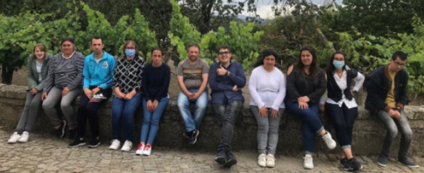 Formandos do curso de Auxiliar Infantil de Resende